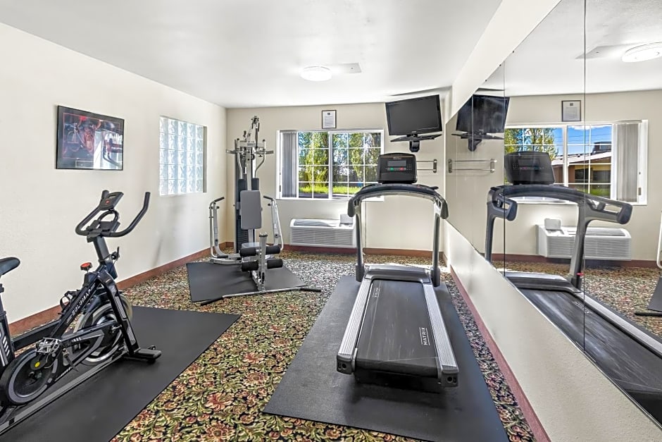GuestHouse Inn & Suites Kelso