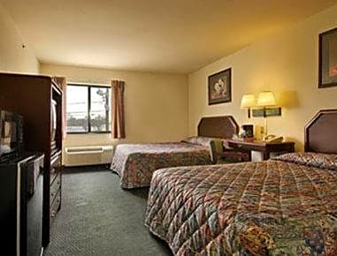 Super 8 by Wyndham Houston/I-10/Federal Road
