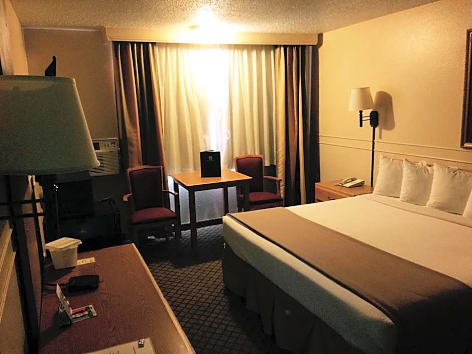 Adventure Inn - Glenwood Springs