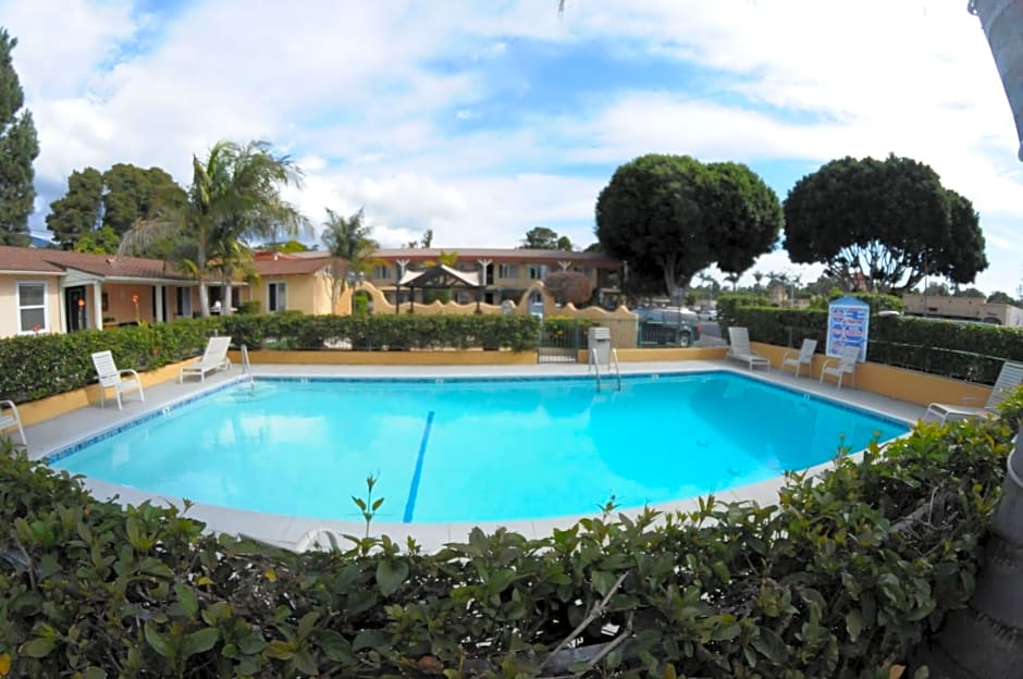Oasis Inn and Suites