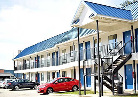 Bayfront Inn Biloxi