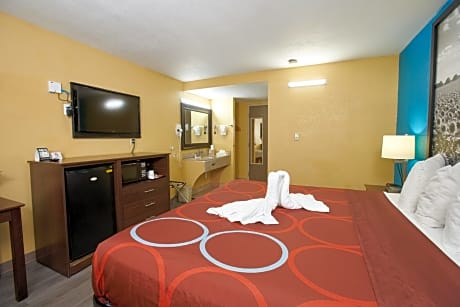 Americas Best Value Inn - Wichita West / Airport - Alojamientos en WICHITA