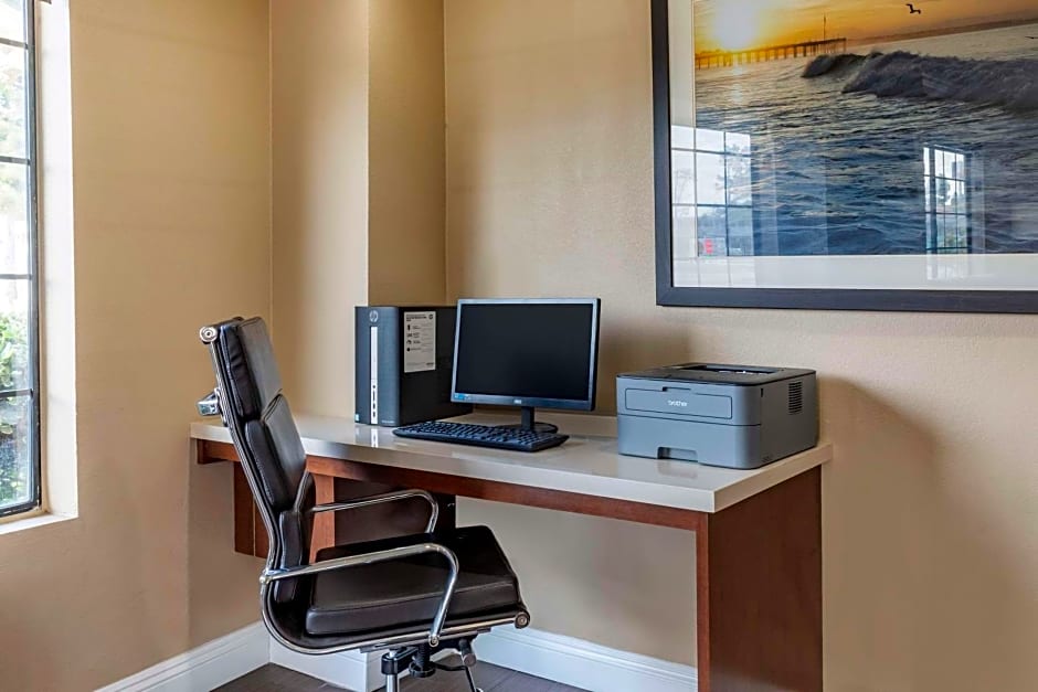 Comfort Inn & Suites Ventura Beach