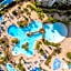 Sunrise Surprise 9th floor 2BR 2 BA King Suite Beach shuttle, heated pool!