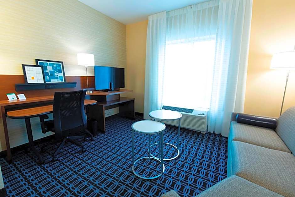 Fairfield Inn & Suites by Marriott Atlanta Woodstock