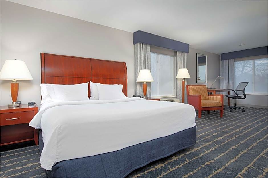Hilton Garden Inn Milwaukee Northwest Conference Center