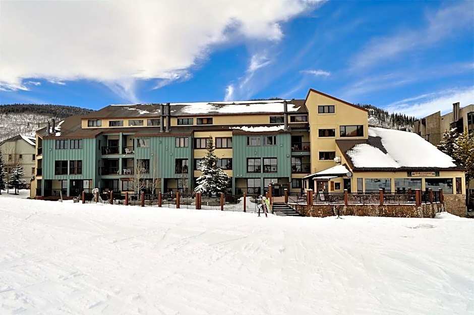 Fox Pine Lodge 3 Bed 3 Bath