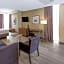 La Quinta Inn & Suites by Wyndham Tulsa Downtown - Route 66