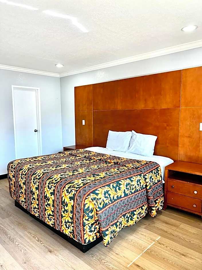 Aqua Inn Motel