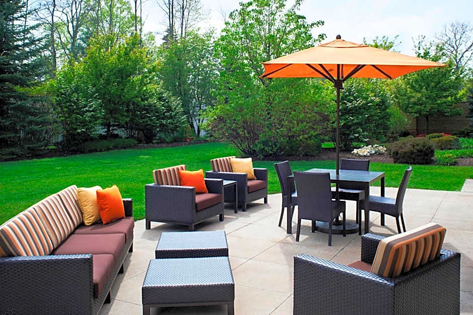 Courtyard by Marriott Cleveland Airport South