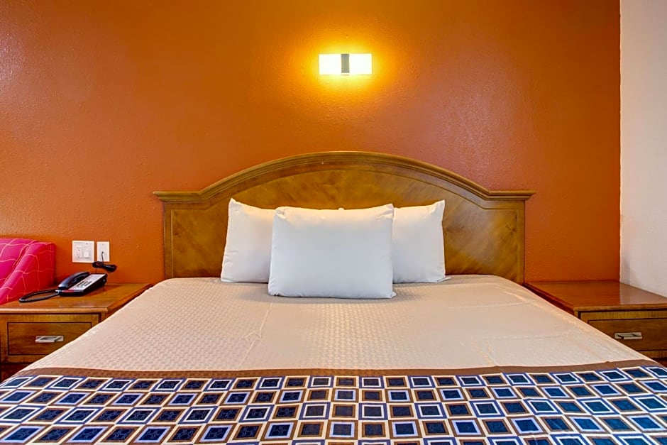 Good Shepherd Inn - photo 4