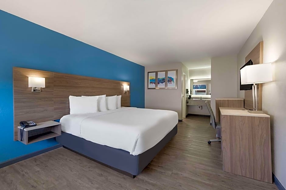 SureStay Hotel by Best Western Spring North Houston