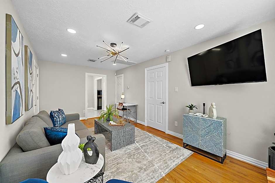 The Carriage House Retreat