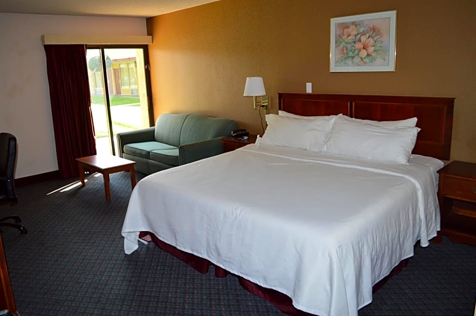 Ontario Airport Inn