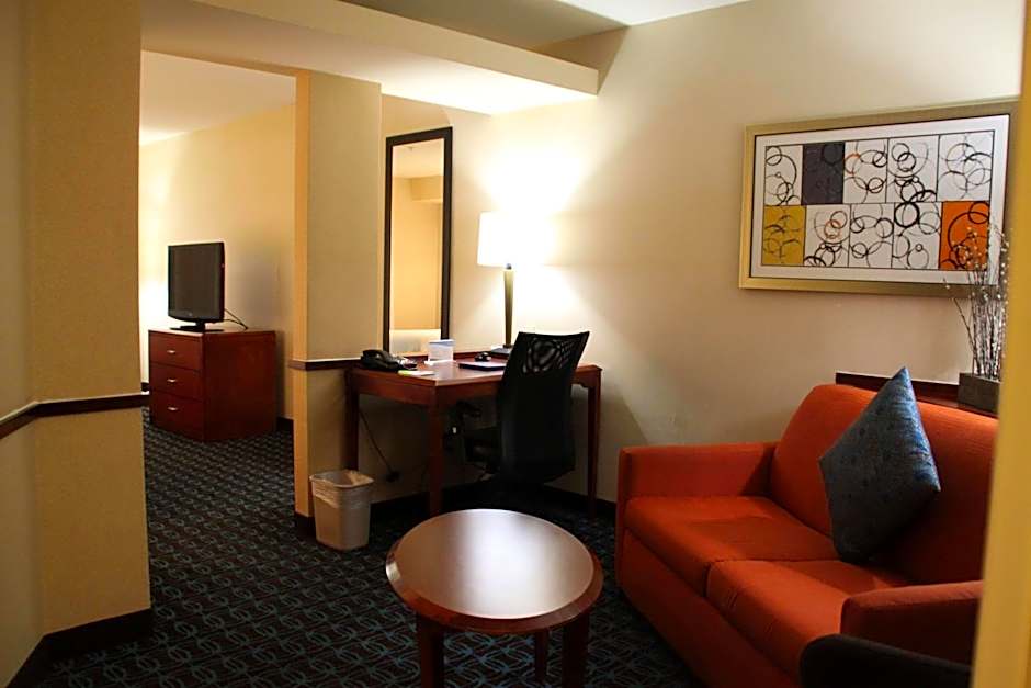 Fairfield Inn & Suites by Marriott Denton