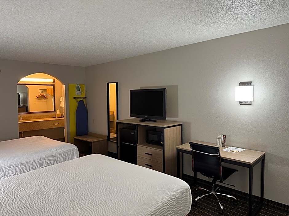 Days Inn by Wyndham San Antonio Interstate Hwy 35 North