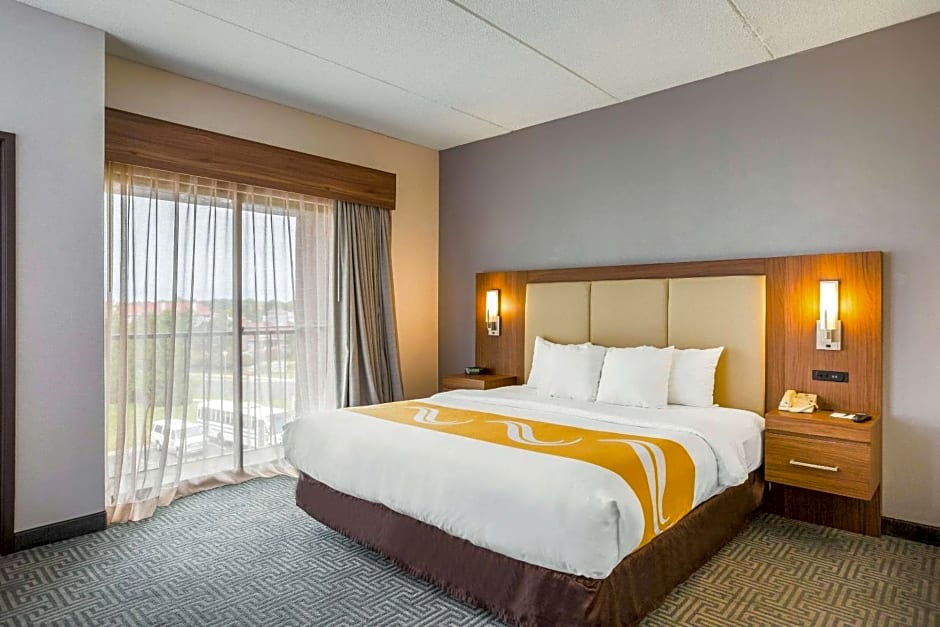 Quality Suites Lansing
