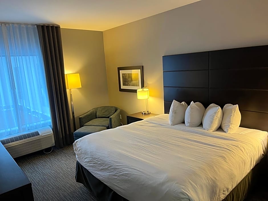 Wingate by Wyndham Altoona