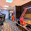 Comfort Suites Maingate East At Old Town