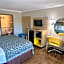Days Inn by Wyndham Houston East
