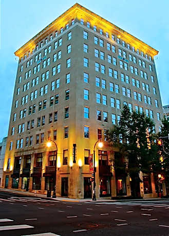 Glenn Hotel, Autograph Collection by Marriott