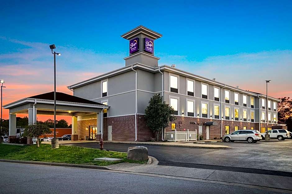 Sleep Inn & Suites Dyersburg I-155