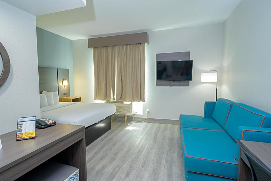Hawthorn Extended Stay by Wyndham Panama City Beach
