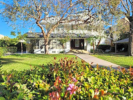 Orange Drive Hostel