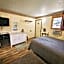 Cedar Wood Inn