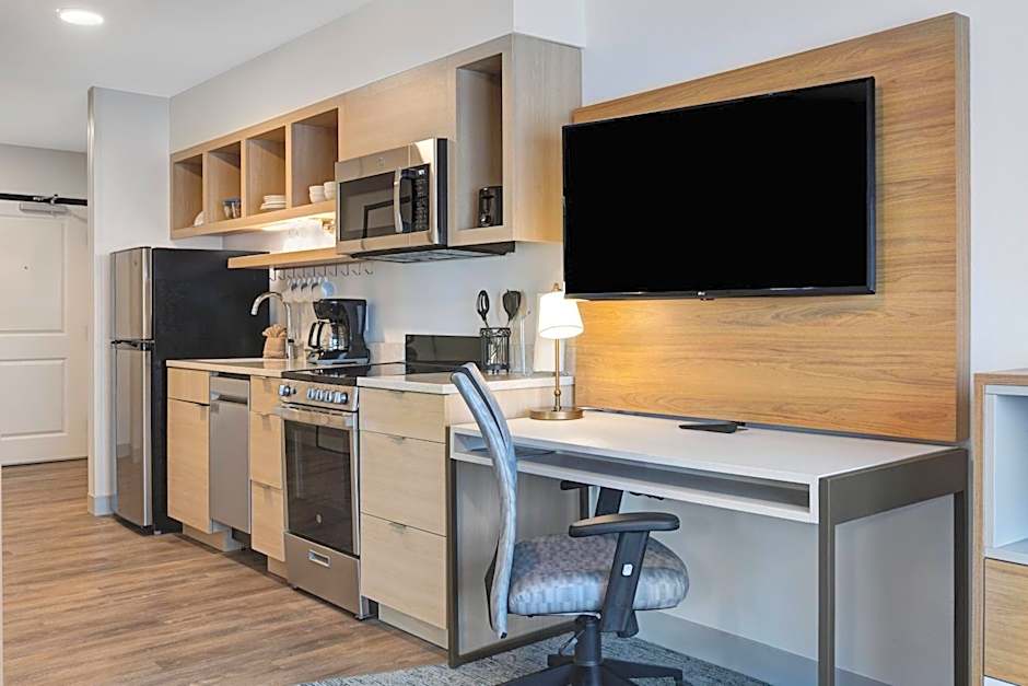 TownePlace Suites by Marriott Phoenix Glendale Sports & Entertainment District