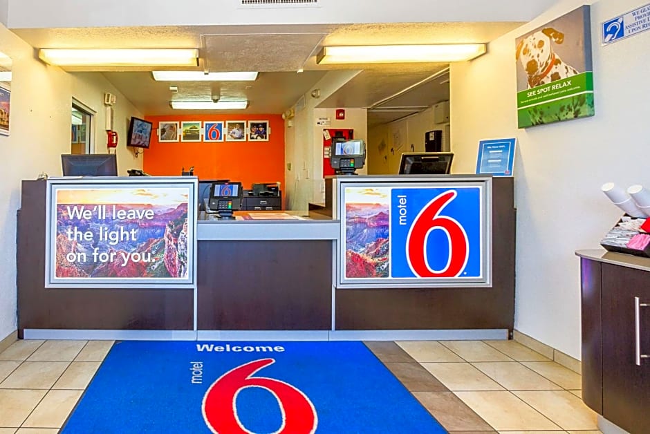 Motel 6 Mesa North