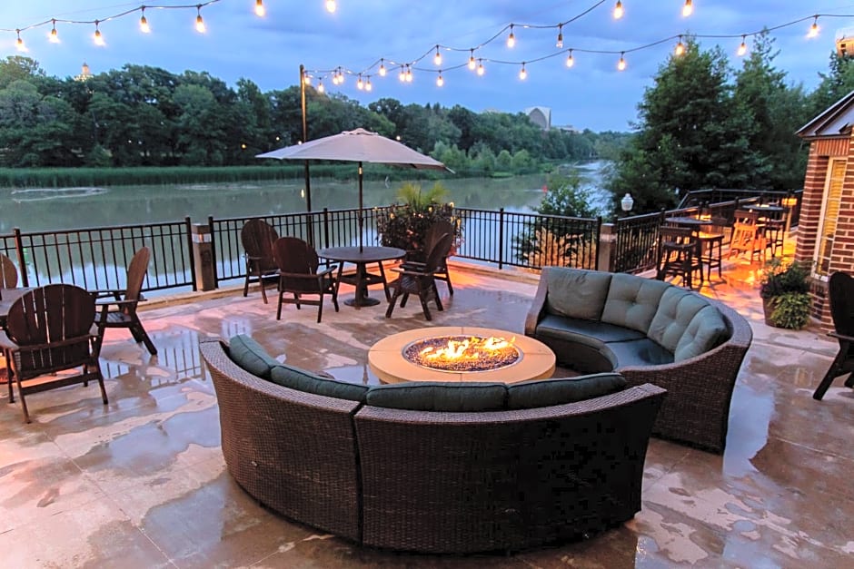 Staybridge Suites Rochester University