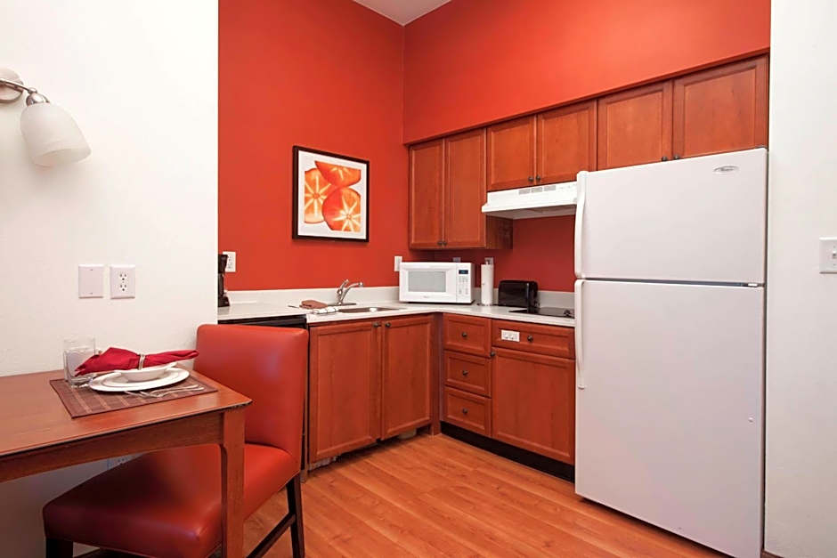 Residence Inn by Marriott Des Moines West at Jordan Creek Town Center