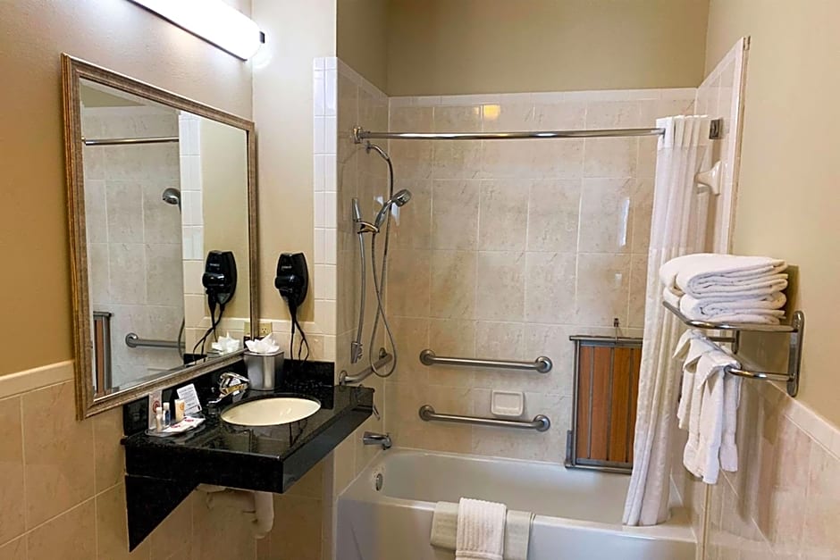 Comfort Suites Texas Ave.