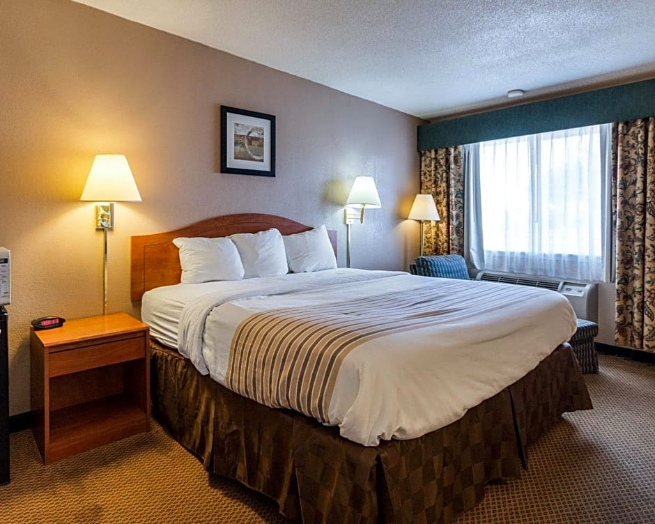 Rodeway Inn