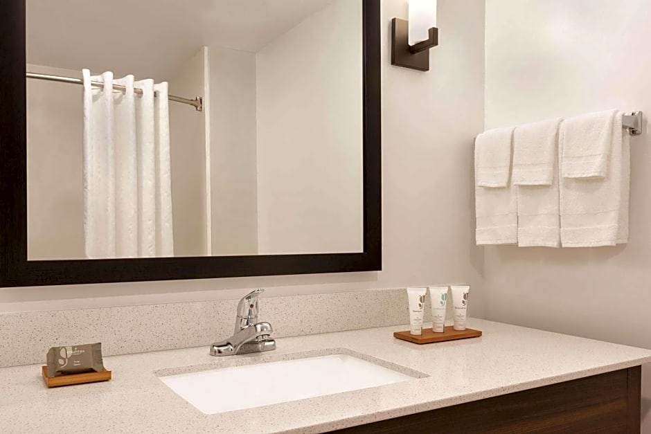 Country Inn & Suites by Radisson, Greensboro, NC