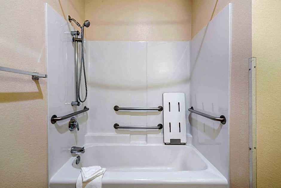 La Quinta Inn & Suites by Wyndham Belgrade / Bozeman Airport