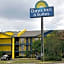 Days Inn & Suites by Wyndham Mobile