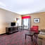 La Quinta Inn & Suites by Wyndham Conway