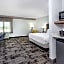 LaQuinta Suites by Wyndham South Bend Notre Dame Area