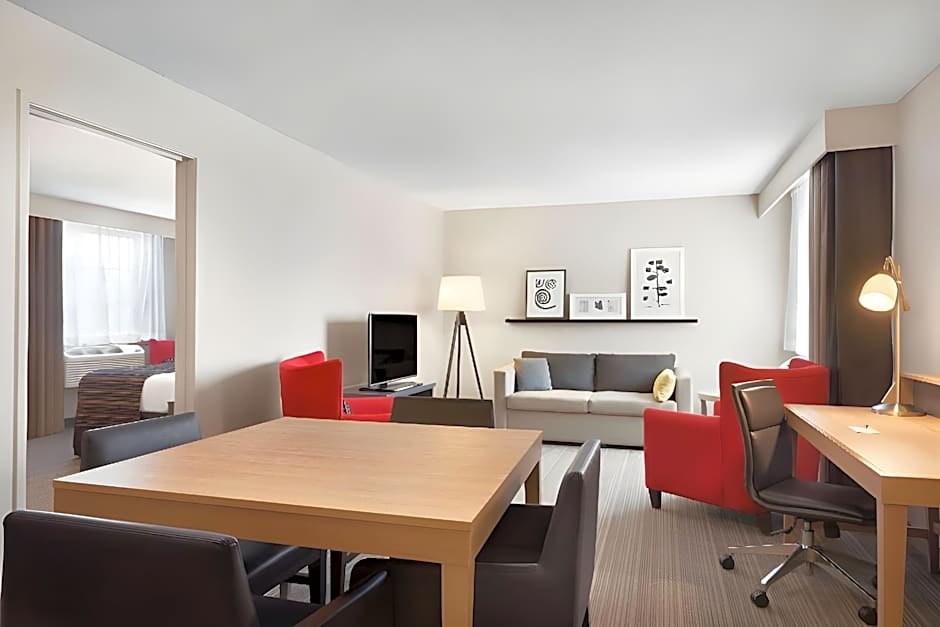 Country Inn & Suites by Radisson, Minneapolis West, MN
