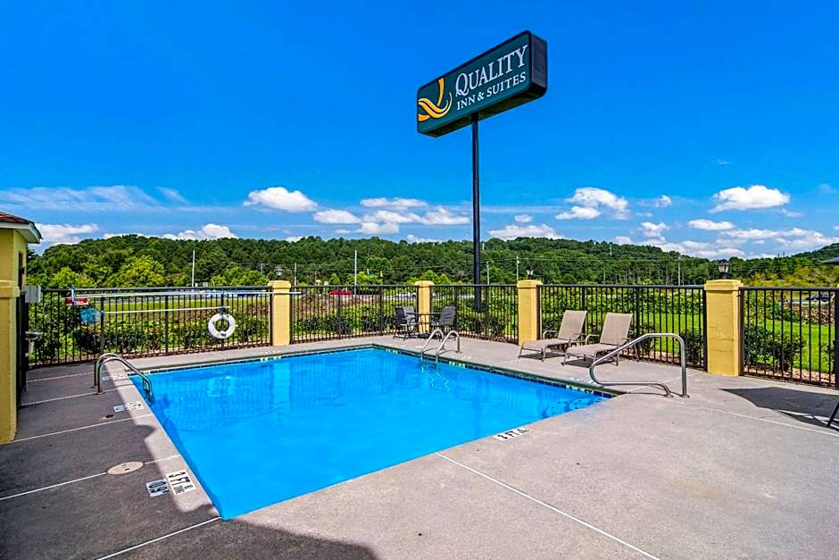 Quality Inn & Suites Canton, GA