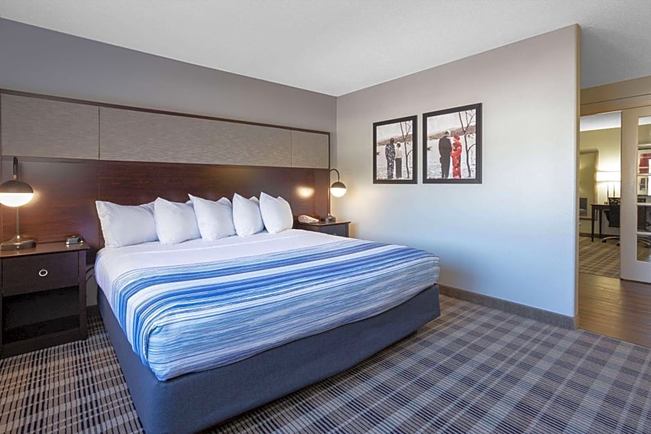 AmericInn by Wyndham Madison South