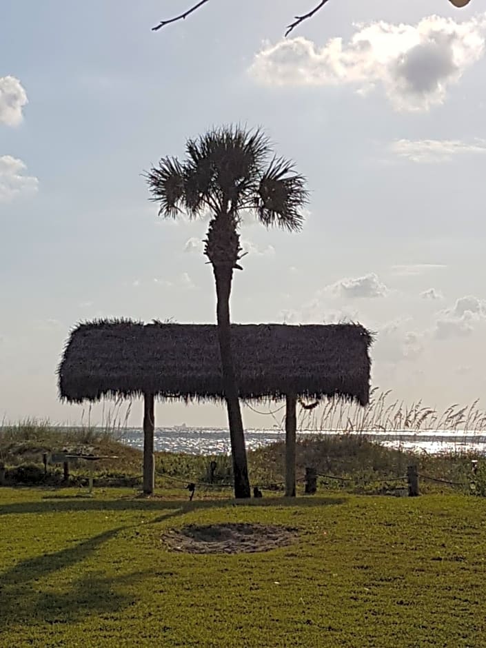 South Beach Inn - Cocoa Beach
