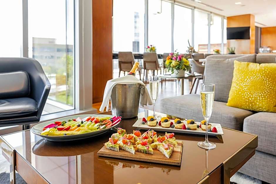 Renaissance by Marriott Dallas at Plano Legacy West Hotel