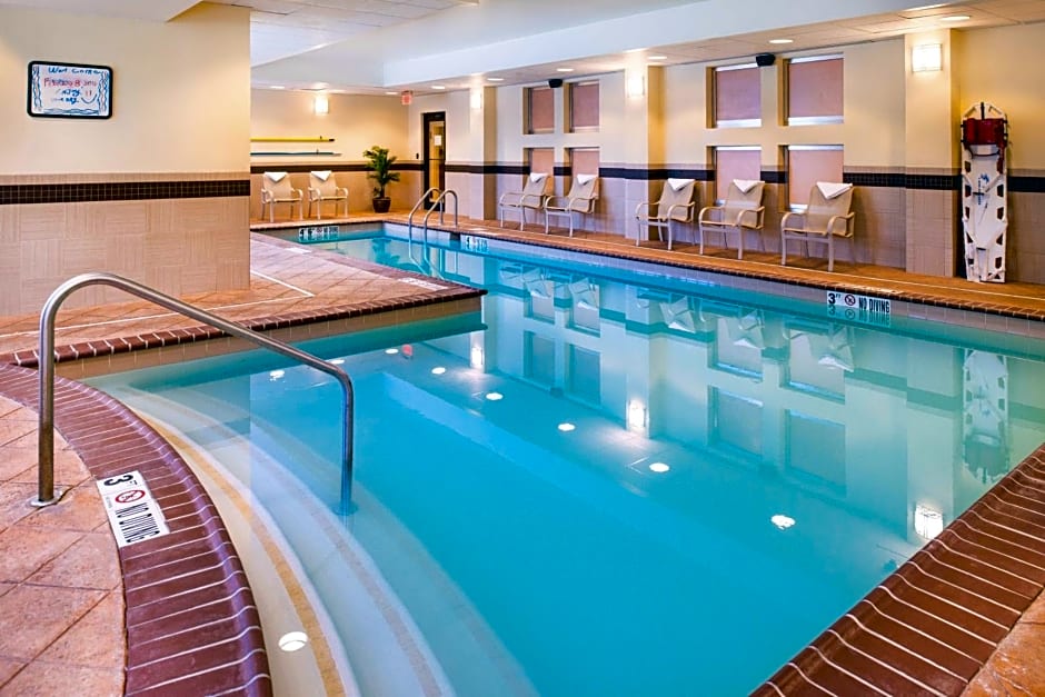 Hampton Inn By Hilton & Suites National Harbor/Alexandria Area