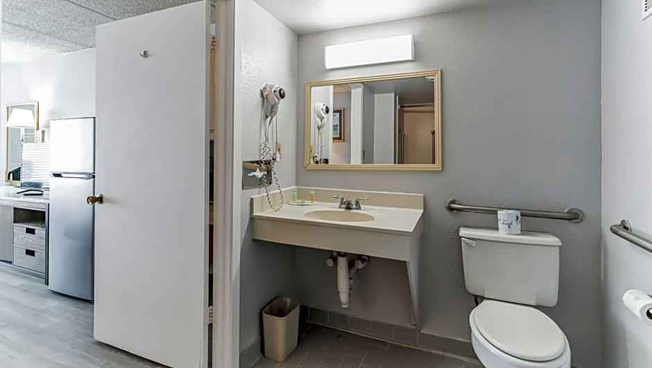Home 1 Suites Extended Stay - Kissimmee