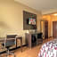 Red Roof Inn & Suites Indianapolis Airport