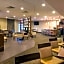 DoubleTree by Hilton Hotel Raleigh - Brownstone - University