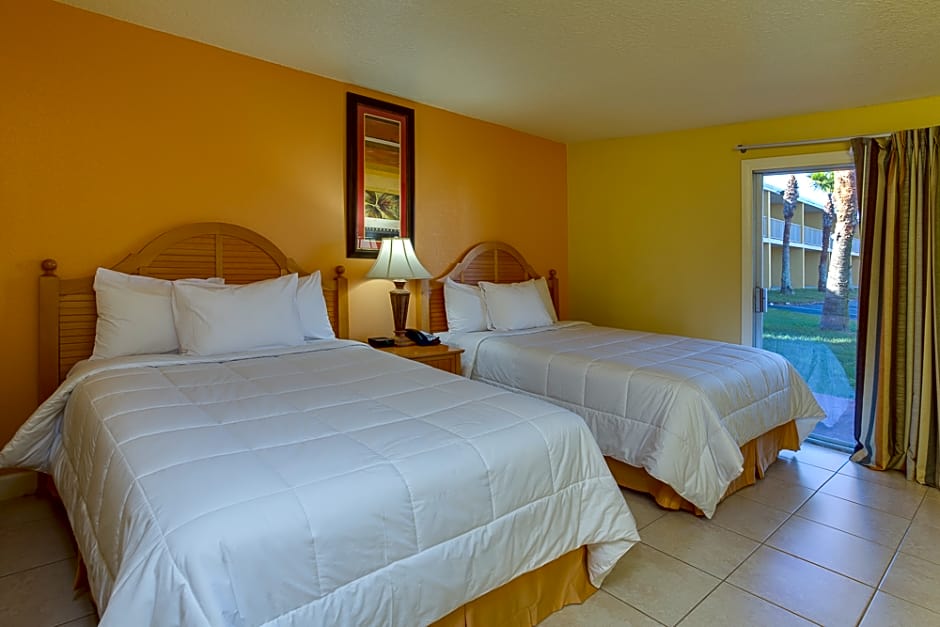 Celebration Suites At Old Town